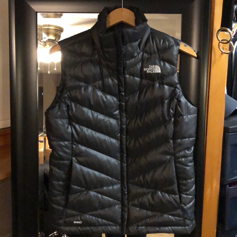 Women’s North Face  vest